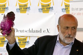 aktionen-petrini_rede_kohl.jpg