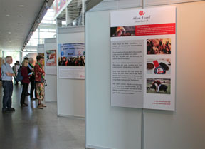 start_2011-kirchentag2011_stand_small_.jpg start_2011-kirchentag2011_stand_small_.jpg