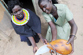 aktuelles-aktuelles_2012-kenya-yogurt-dei-pokot_288.jpg aktuelles-aktuelles_2012-kenya-yogurt-dei-pokot_288.jpg