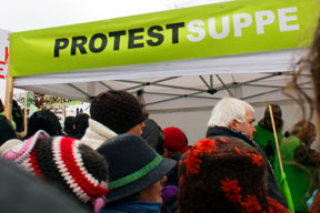 aktuelles-aktuelles_2012-protestsuppe_288.jpg