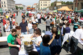 aktuelles-aktuelles_2012-5_essen.jpg