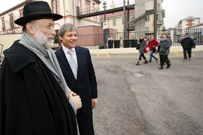 aktuelles-aktuelles_2012-ciolos_bra1_288.jpg aktuelles-aktuelles_2012-ciolos_bra1_288.jpg