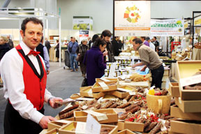 aktuelles-aktuelles_2012-salami_stand_288.jpg aktuelles-aktuelles_2012-salami_stand_288.jpg