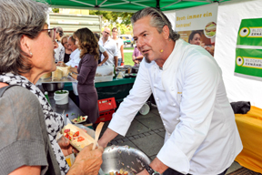 aktuelles-aktuelles_2013-1_besucherin_koch_stuttgart_2.jpg aktuelles-aktuelles_2013-1_besucherin_koch_stuttgart_2.jpg