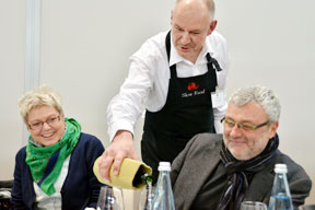 aktuelles-aktuelles_2013-vinothek_3.jpg aktuelles-aktuelles_2013-vinothek_3.jpg