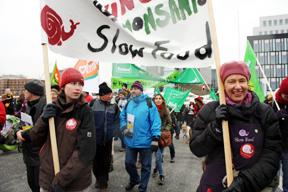 aktuelles-aktuelles_2014-demo_ursula_hudson.jpg aktuelles-aktuelles_2014-demo_ursula_hudson.jpg