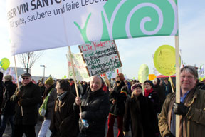 aktionen-1_demo_slow_food_gruppe_288.jpg