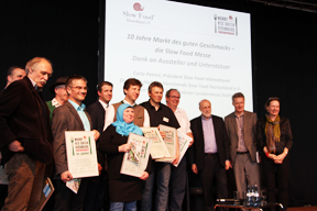 aktuelles-aktuelles_2016-podium_eroeffnung_messe_2016_dank_288.jpg