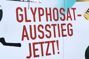 aktionen_2018-demo_whes_2018_288_16.jpg aktionen_2018-demo_whes_2018_288_16.jpg