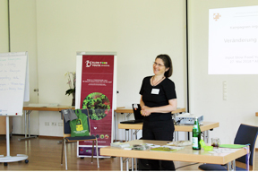 aktuelles-aktuelles_2018-jutta-sundermann-von-aktion-agrar-beim-kampagnenworkshop.jpg