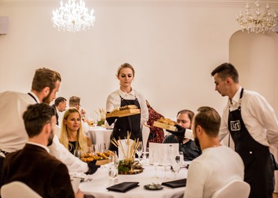 Interkulturelle Begegnungen, interkulturelle Gastronomie: Chef Alliance Deutschland trifft in Krakau auf polnische Kollegen Interkulturelle Begegnungen, interkulturelle Gastronomie: Chef Alliance Deutschland trifft in Krakau auf polnische Kollegen