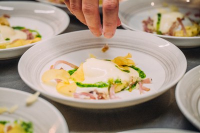Zukunftsweisend: Menüabend im Zeichen der nachhaltigen Gastronomie Zukunftsweisend: Menüabend im Zeichen der nachhaltigen Gastronomie