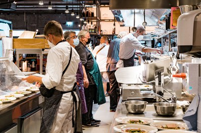 „Aus der Küche heraus die Welt verändern“: Ohne Gastronomie keine Ernährungswende „Aus der Küche heraus die Welt verändern“: Ohne Gastronomie keine Ernährungswende
