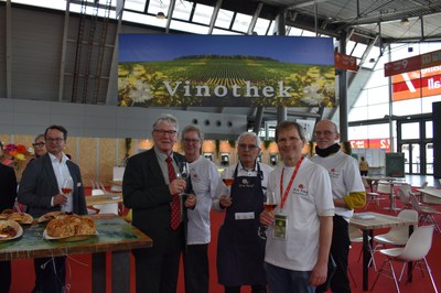 Empfang Vinothek (c) SFD