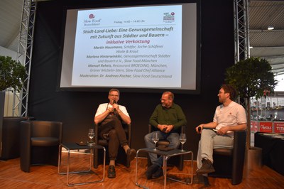 Podium Eine Genussgemeinschaft mit Zukunft aus Städter und Bauern (c) SFD