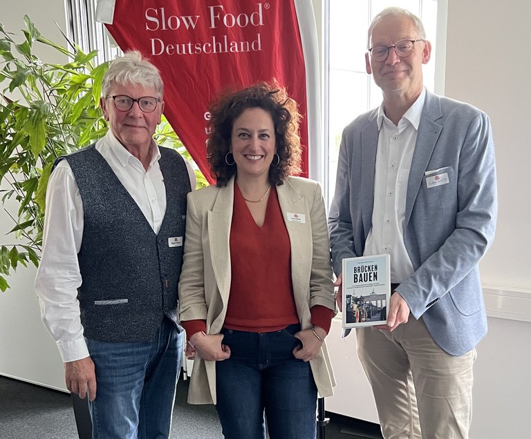 (c) Jurlia Firlus.jpeg