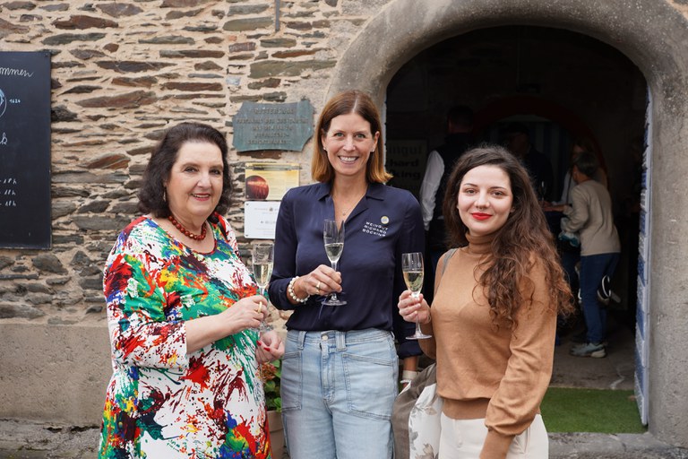 Hoffest Weingut Böcking Rebstockpatenschaften_7 (c) FOTOMANIA G. Weyrich.JPG