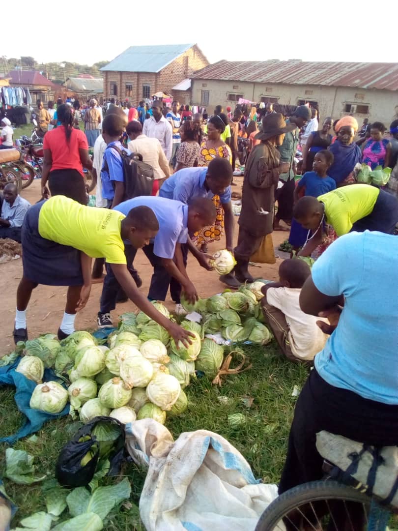 Uganda_Markt.jpg