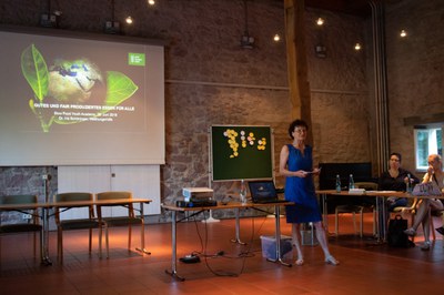 Dr. Iris Schöninger als Referentin bei der SFYA 2019_ (c) Slow Food.jpg