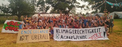 solidarische Grüße an Ende Gelände (c) Meine Landwirtschaft.jpg