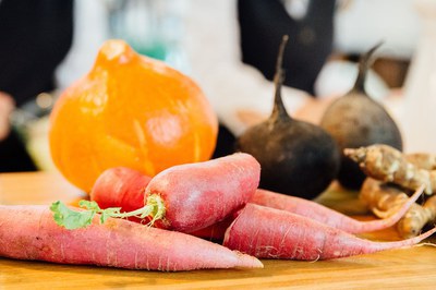 Leberknödel, Gurgenkaltschale und Kürbisquiche