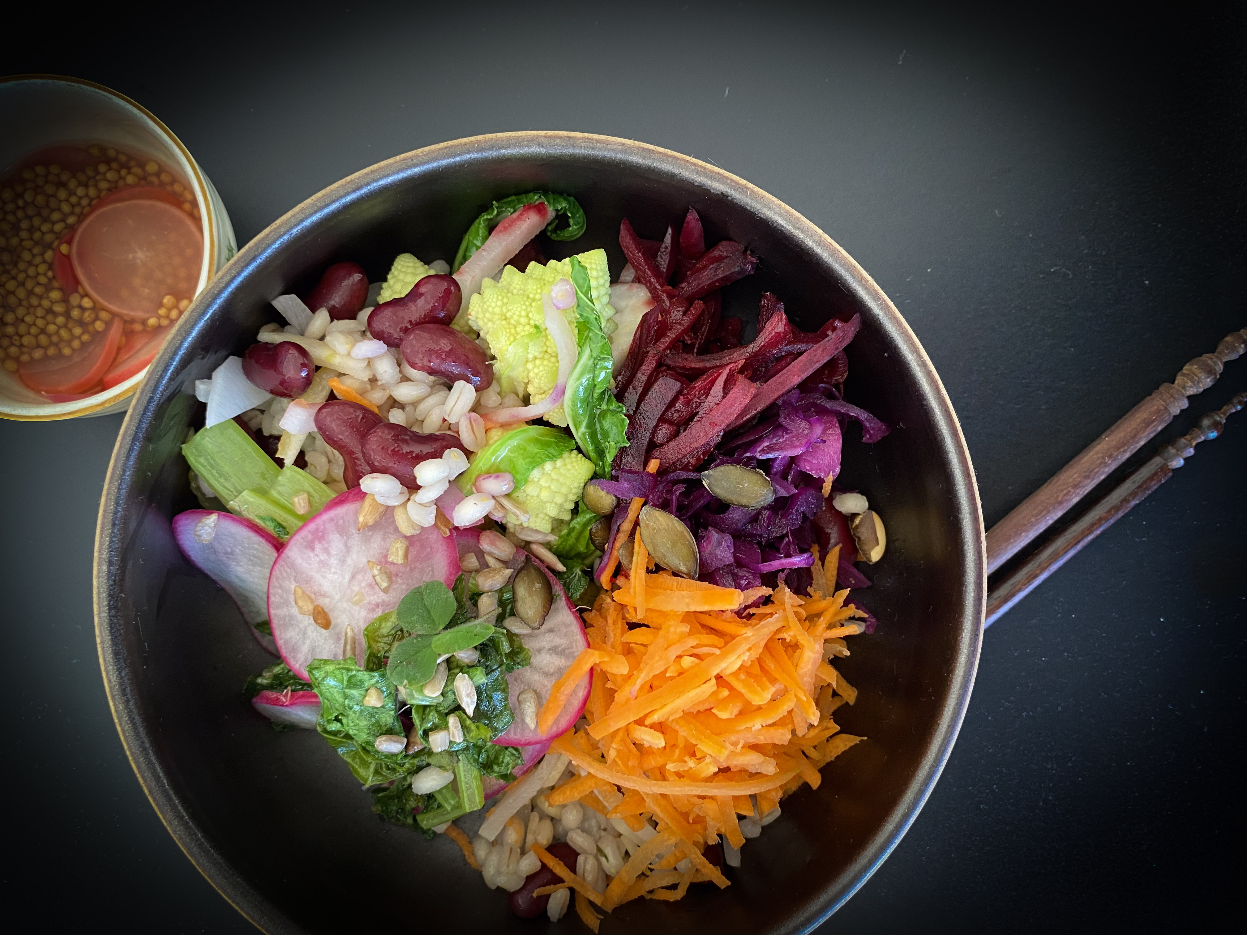 Regenbogenbowl (c) Luka Lübke.jpg