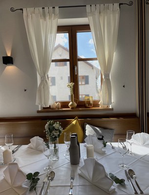 (c) Gasthaus Schlemmer