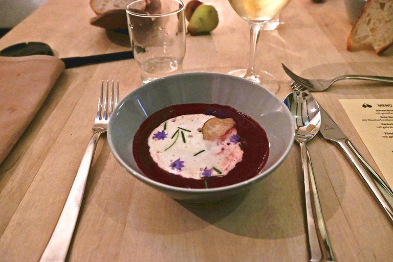 DSCF2769_MB-Menue_Rote-Beete-Suppe (neue Groesse)kom.jpg