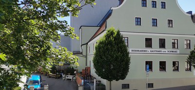 Gasthaus_kleine_hoehe_gruen.jpg Gasthaus_kleine_hoehe_gruen.jpg