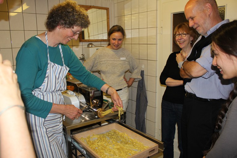 con_berg_land-slow_food_landpartie_nudeln_selber_machen_2014-08-31_mw_img_6752.jpg