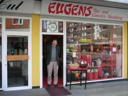 herne-marktplatz-haendler-hoss1.jpg herne-marktplatz-haendler-hoss1.jpg