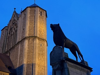 Lisa-Braunschweiger LAnd2.jpeg