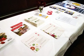 aktionen-slow_food_infostand_288.jpg