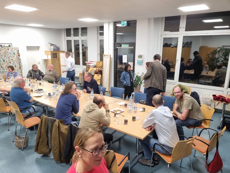 Groß (85cf4e92-3f19-4d6d-bb96-aa2cf50aa0db).jpeg