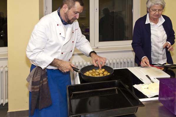 convivium_essen-cv_e-ascherm-20110309_e_slowf_aschermittw-44.jpg