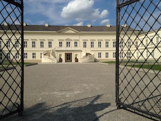 con_h_b288-schloss_herrenhausen.jpg