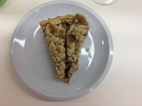 con_mfh_b288-helga_huth-kuchen.jpeg con_mfh_b288-helga_huth-kuchen.jpeg