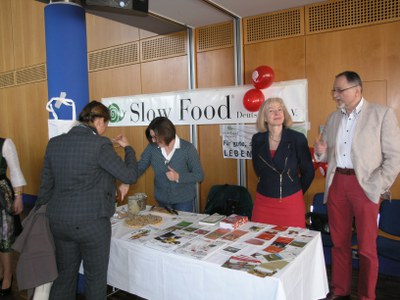 Beim Regionalmarkt in Landau 2013