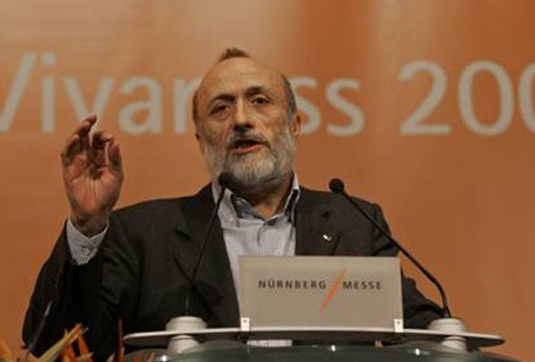 nuernberg-petrini_gross.jpg