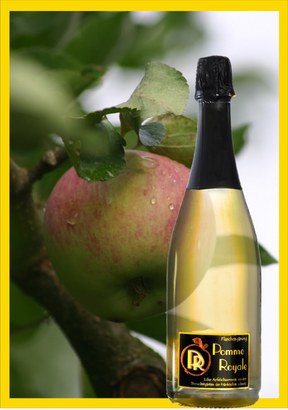 con_n_b288-pommeroyaleundapfel.jpg con_n_b288-pommeroyaleundapfel.jpg