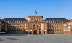 heidelberg-schloss_mannheim.jpg