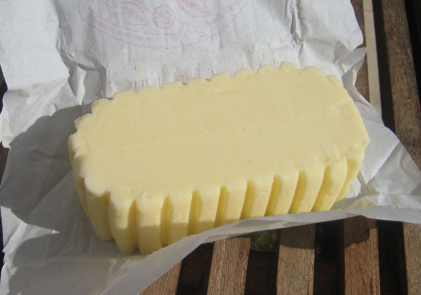 con_tue_b288-mv-butter.jpg