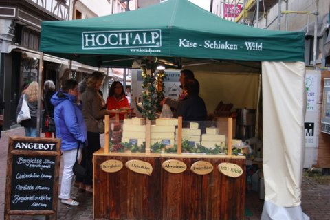 con_ul_b288-einblicke-geniessermarkt2012-geniessermarkt2012_06.jpg