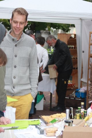 con_ul_b288-einblicke-geniessermarkt2012-geniessermarkt2012_08.jpg