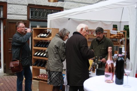 con_ul_b288-einblicke-geniessermarkt2012-geniessermarkt2012_10.jpg