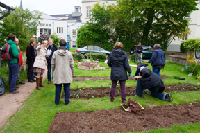 aktionen_2015-cv_ol_bunkergarten_20.jpg aktionen_2015-cv_ol_bunkergarten_20.jpg