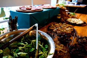leipzig-aperitivo-buffet.jpg leipzig-aperitivo-buffet.jpg