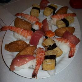 con_n_b288-sushi.jpg