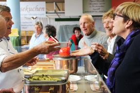 aktuelles-aktuelles_2015-kasseler_struenkchen_praesentation_20150801b_288.jpg aktuelles-aktuelles_2015-kasseler_struenkchen_praesentation_20150801b_288.jpg