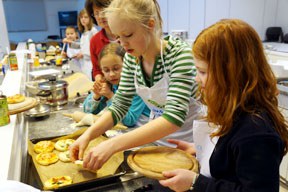 kinder-_und_jugendliche-kikoklub_4_288.jpg